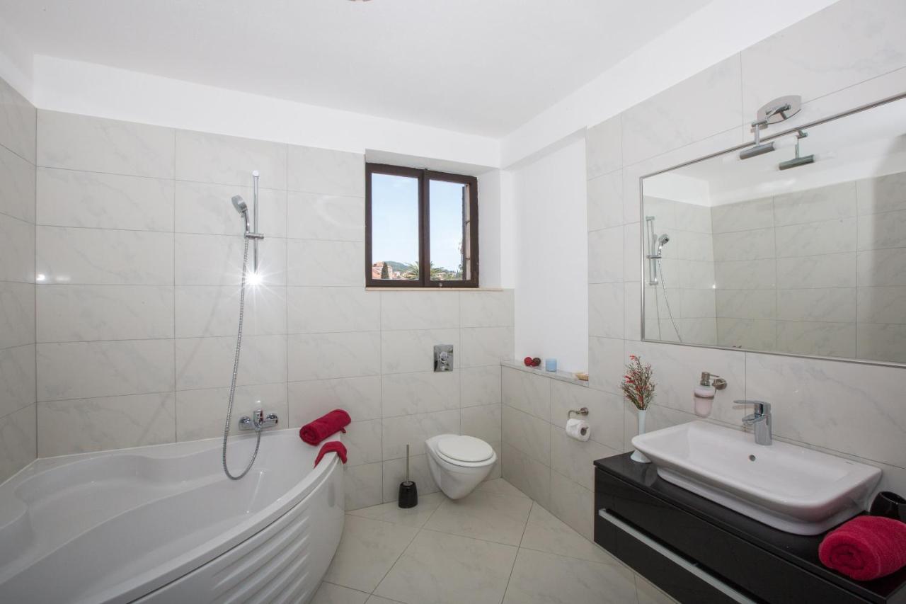 Apartments Kralj1 Кавтат Екстериор снимка